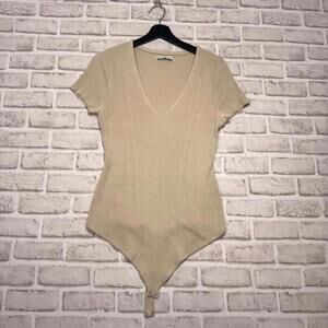 Abercrombie & Fitch Short Sleeve Sweater Bodysuit V-neck Beige Women's XL